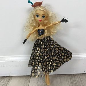 Monster High Doll Shriekwrecked Dayna Treasura